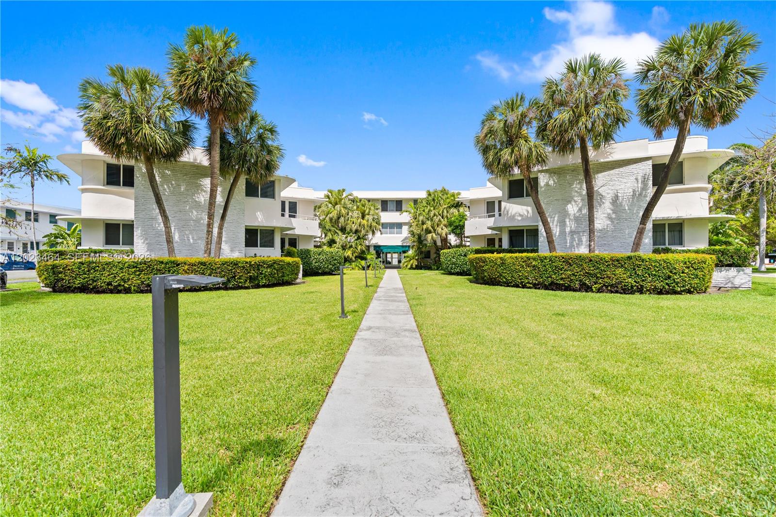 10190 Collins Ave Unit: 306/308