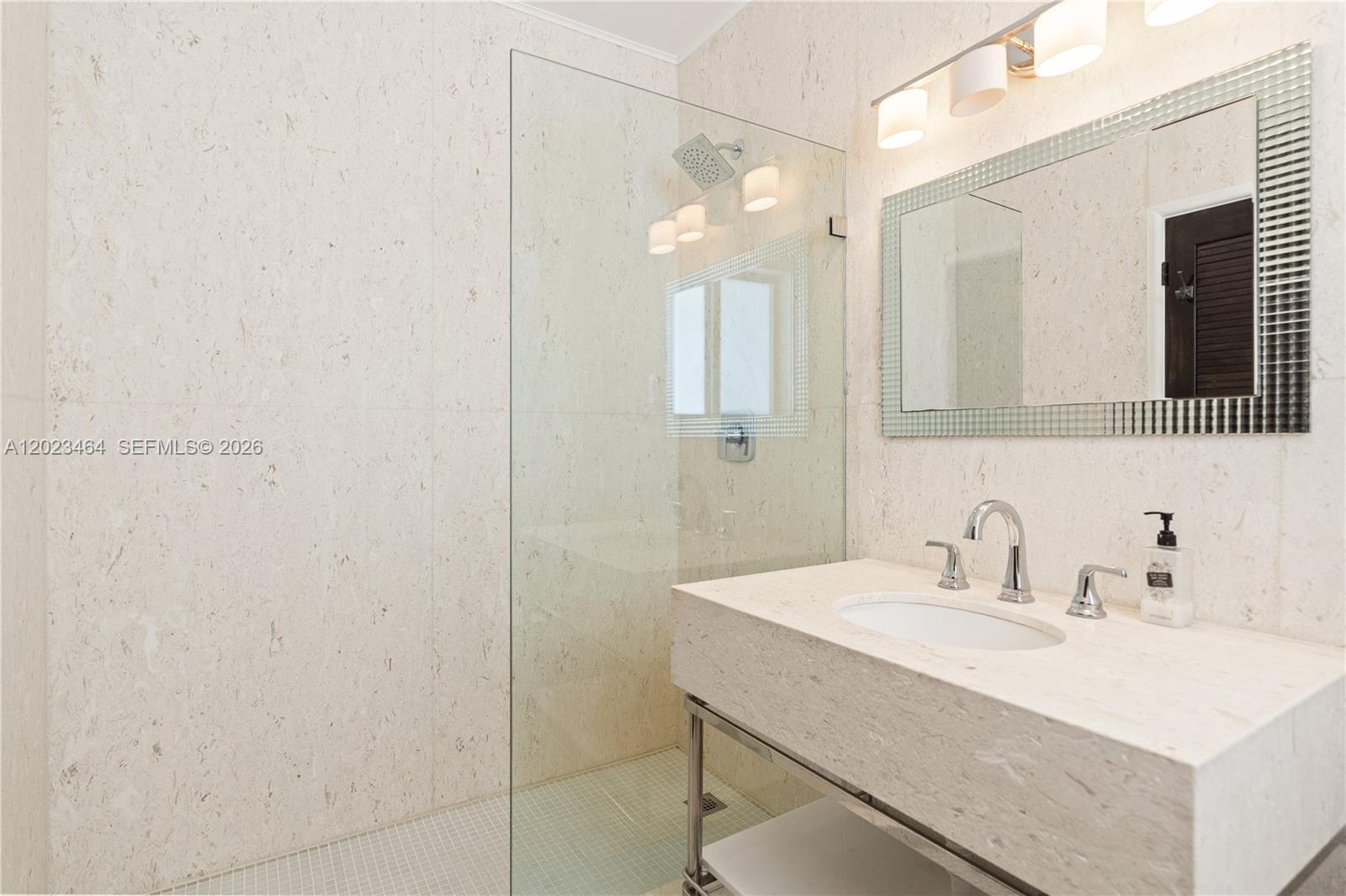 10190 Collins Ave Unit: 306/308