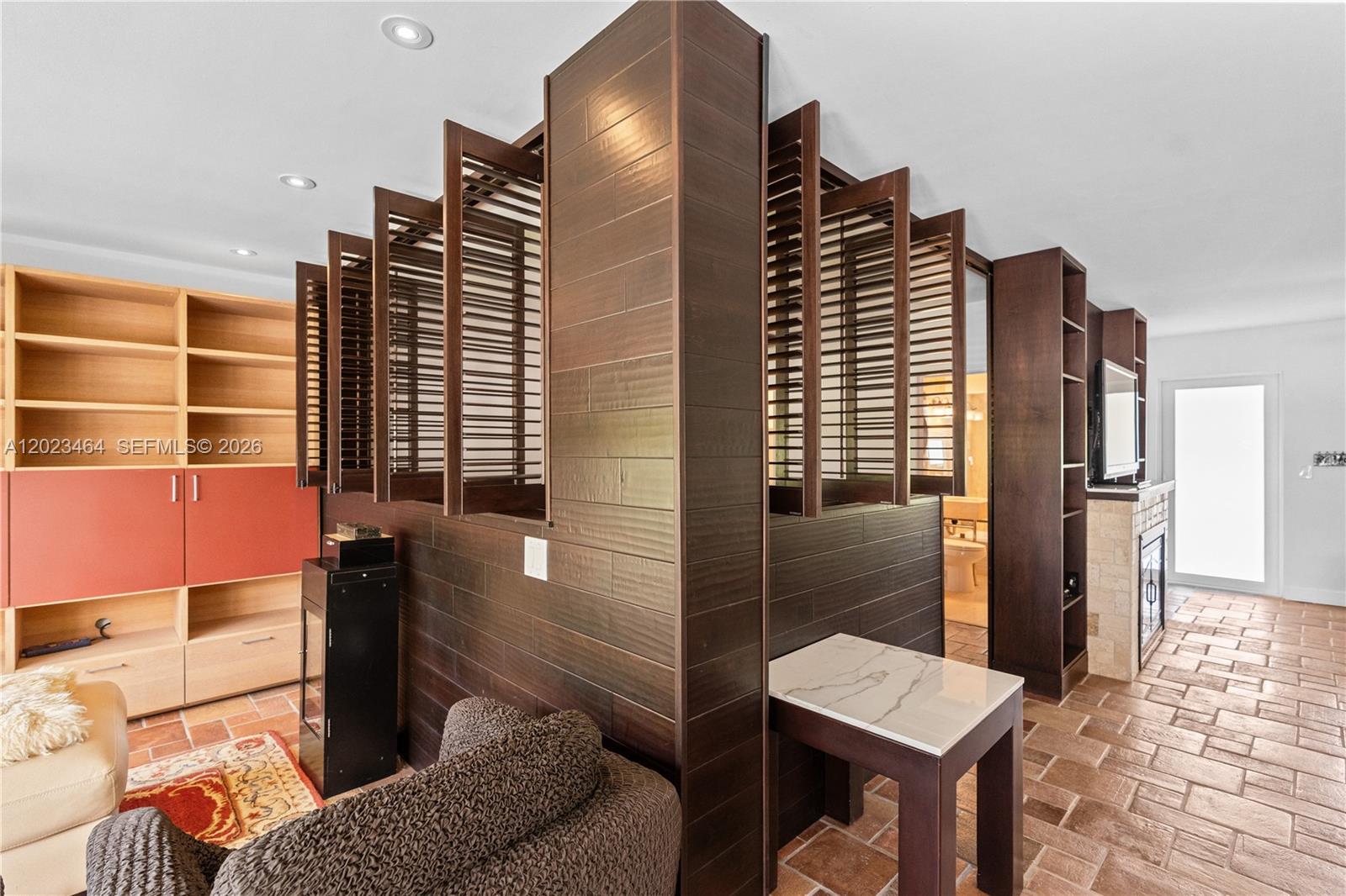10190 Collins Ave Unit: 306/308