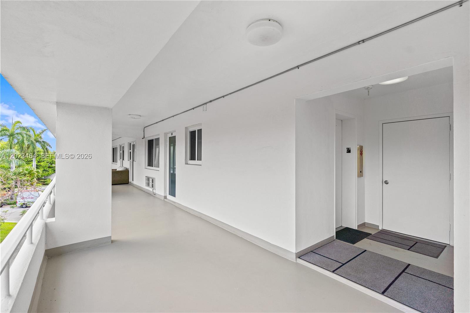 10190 Collins Ave Unit: 306/308