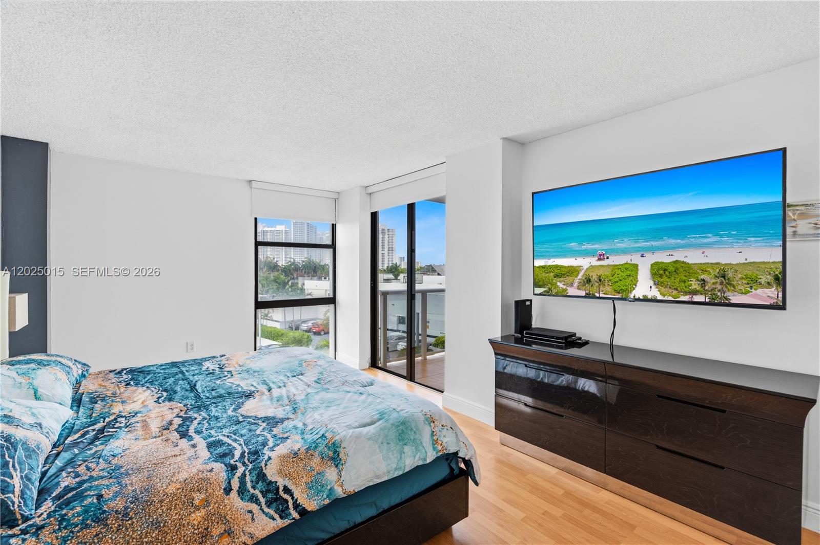 3625 N Country Club Dr # 402
