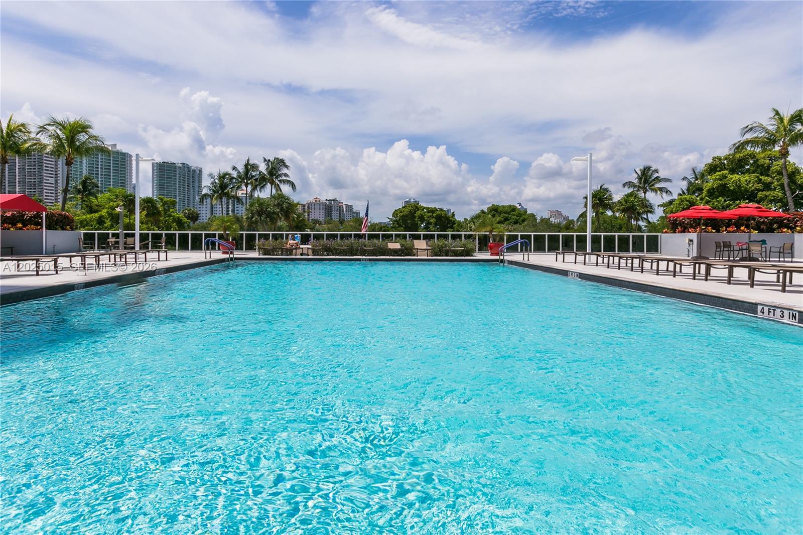 3625 N Country Club Dr # 402