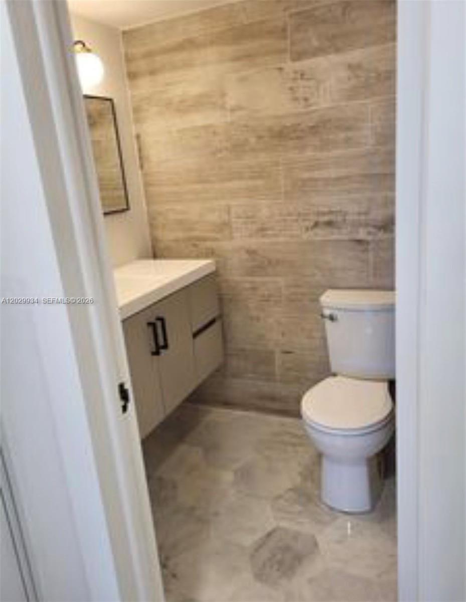 733 SE 1st Way # 109