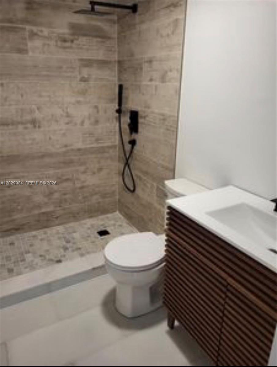 733 SE 1st Way # 109