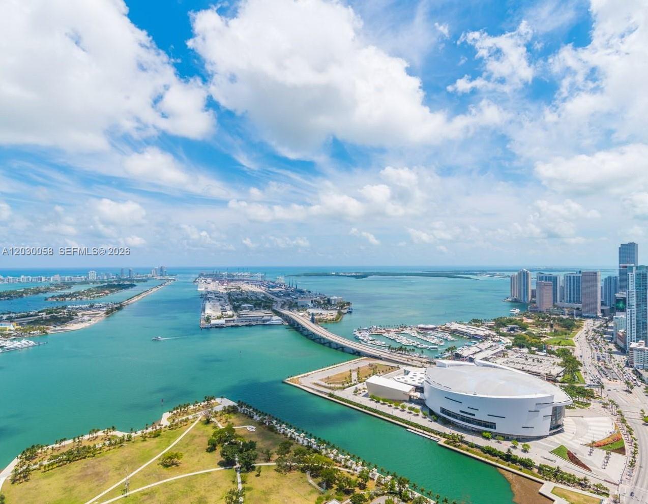 1100 Biscayne Blvd # 5203