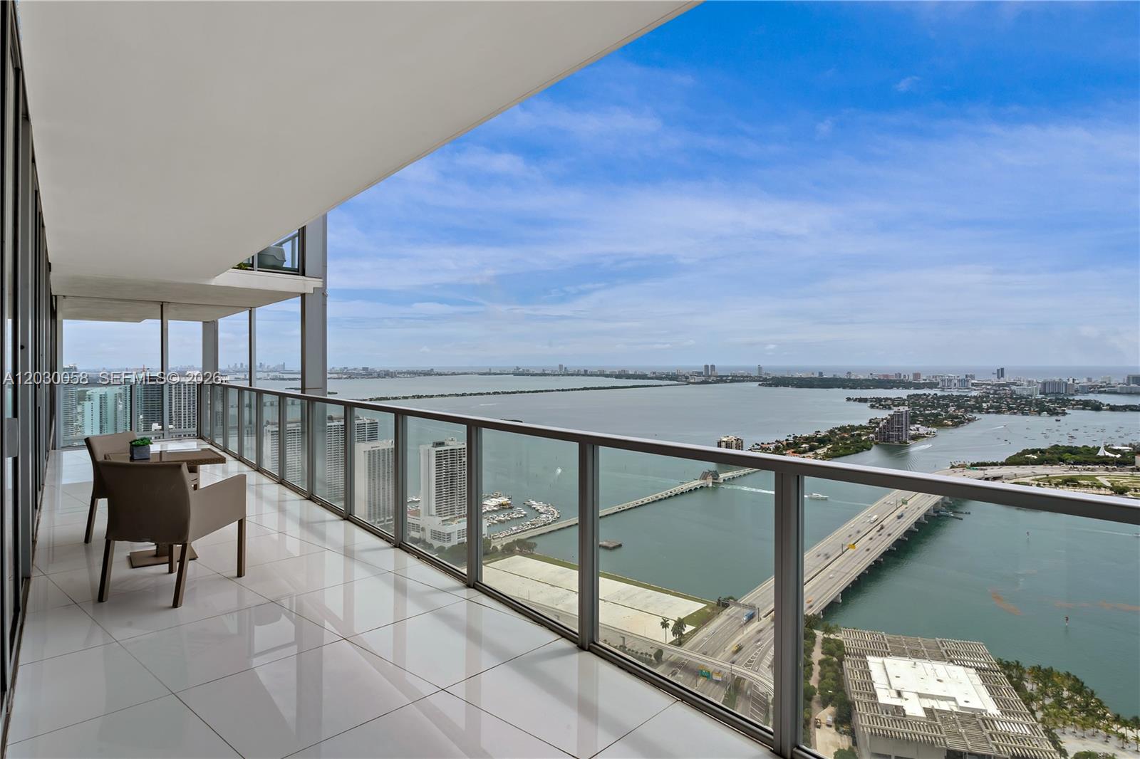 1100 Biscayne Blvd # 5203