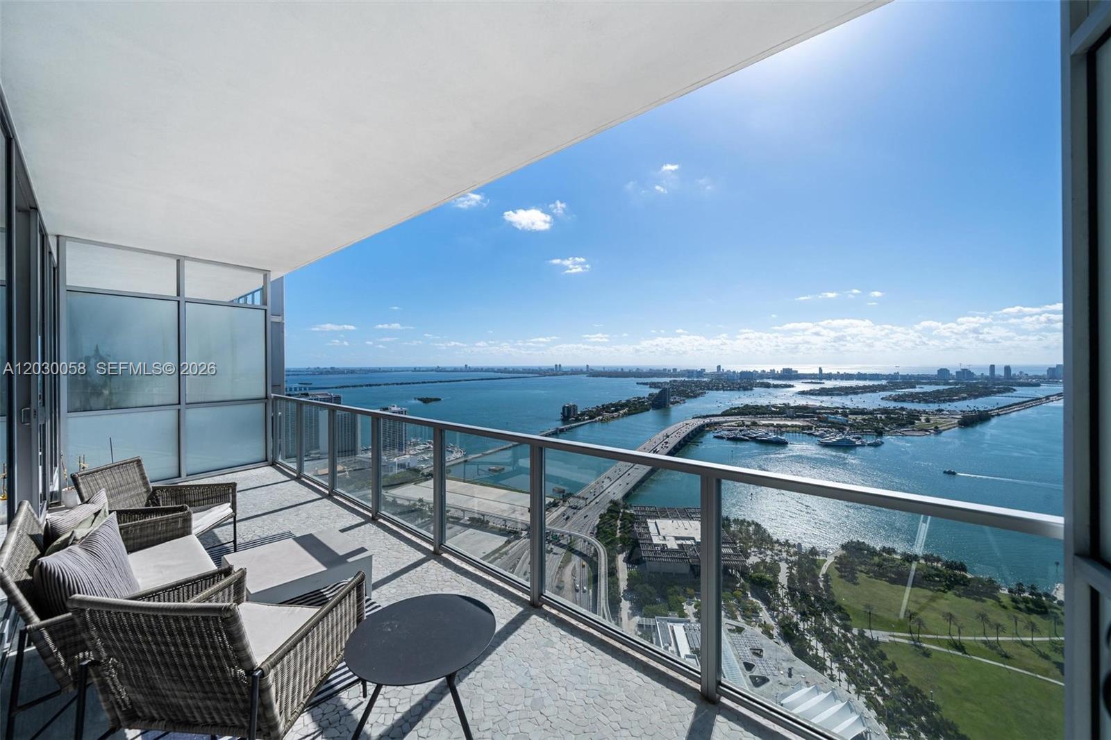 1100 Biscayne Blvd # 5203