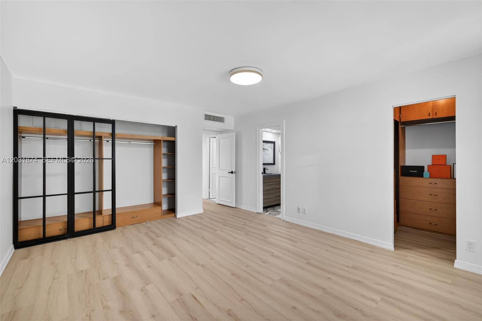 20300 W Country Club Dr # 3 Unit: 106-3