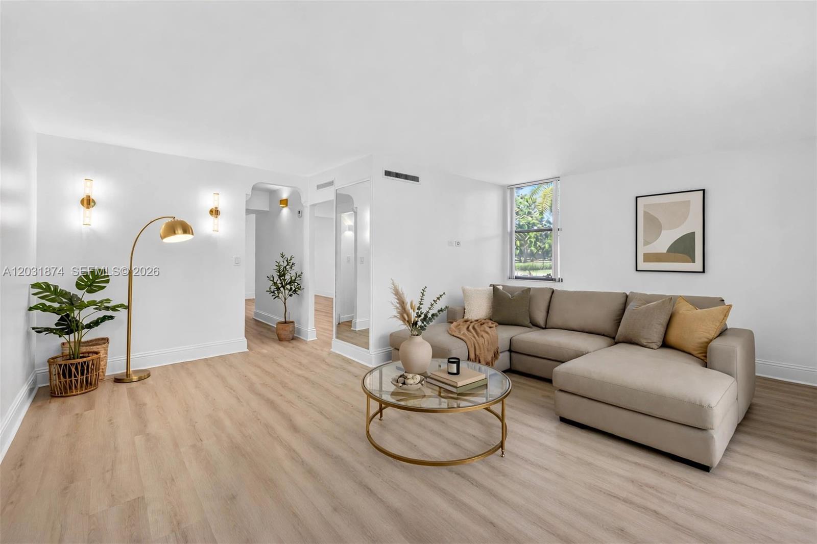 20300 W Country Club Dr # 3 Unit: 106-3