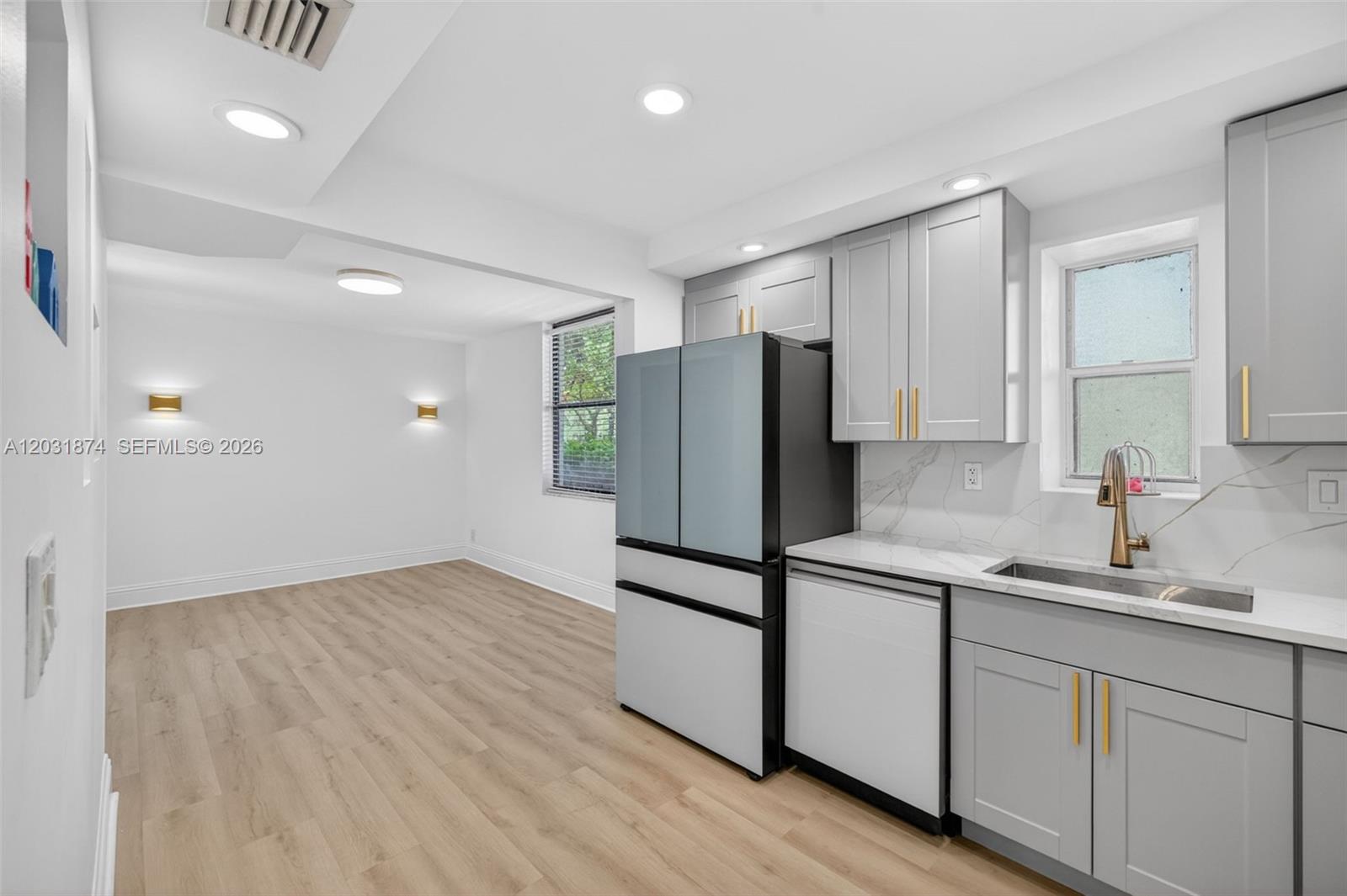 20300 W Country Club Dr # 3 Unit: 106-3
