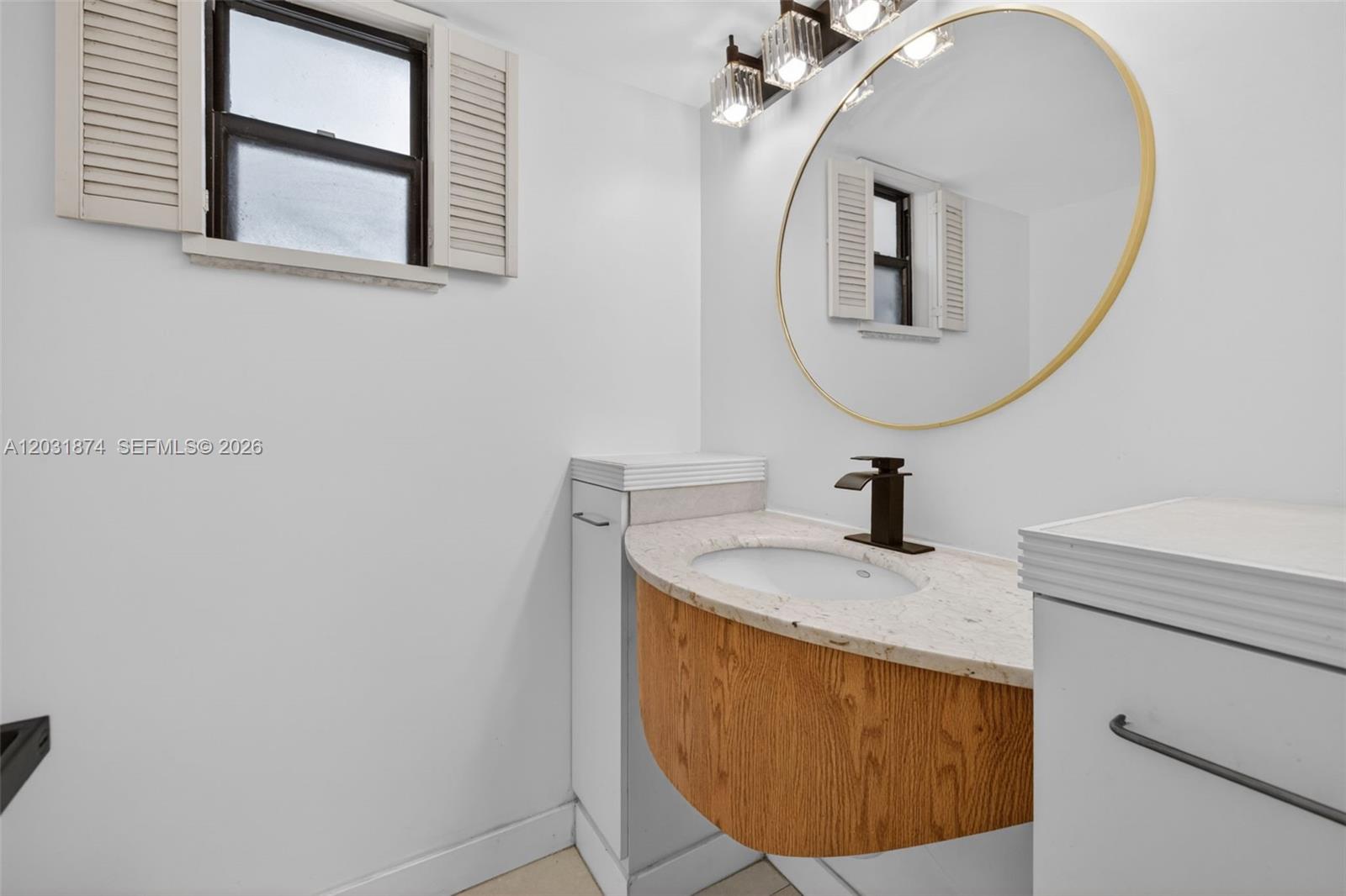 20300 W Country Club Dr # 3 Unit: 106-3
