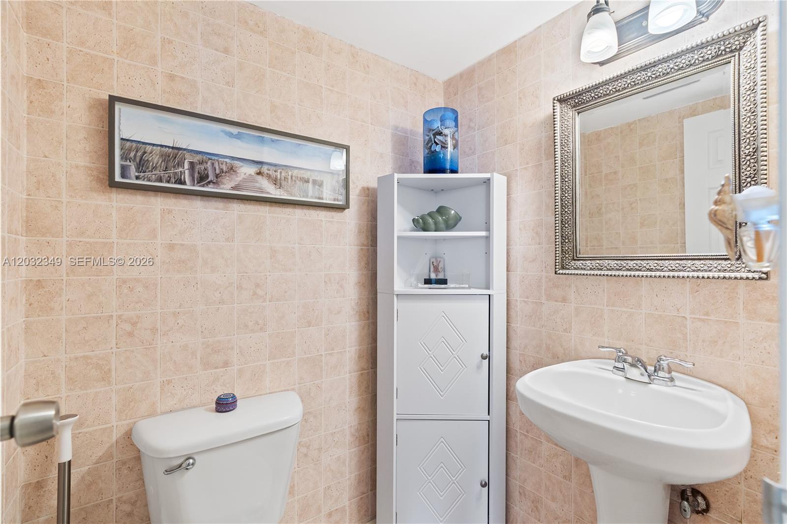 3675 N Country Club Dr # 2201