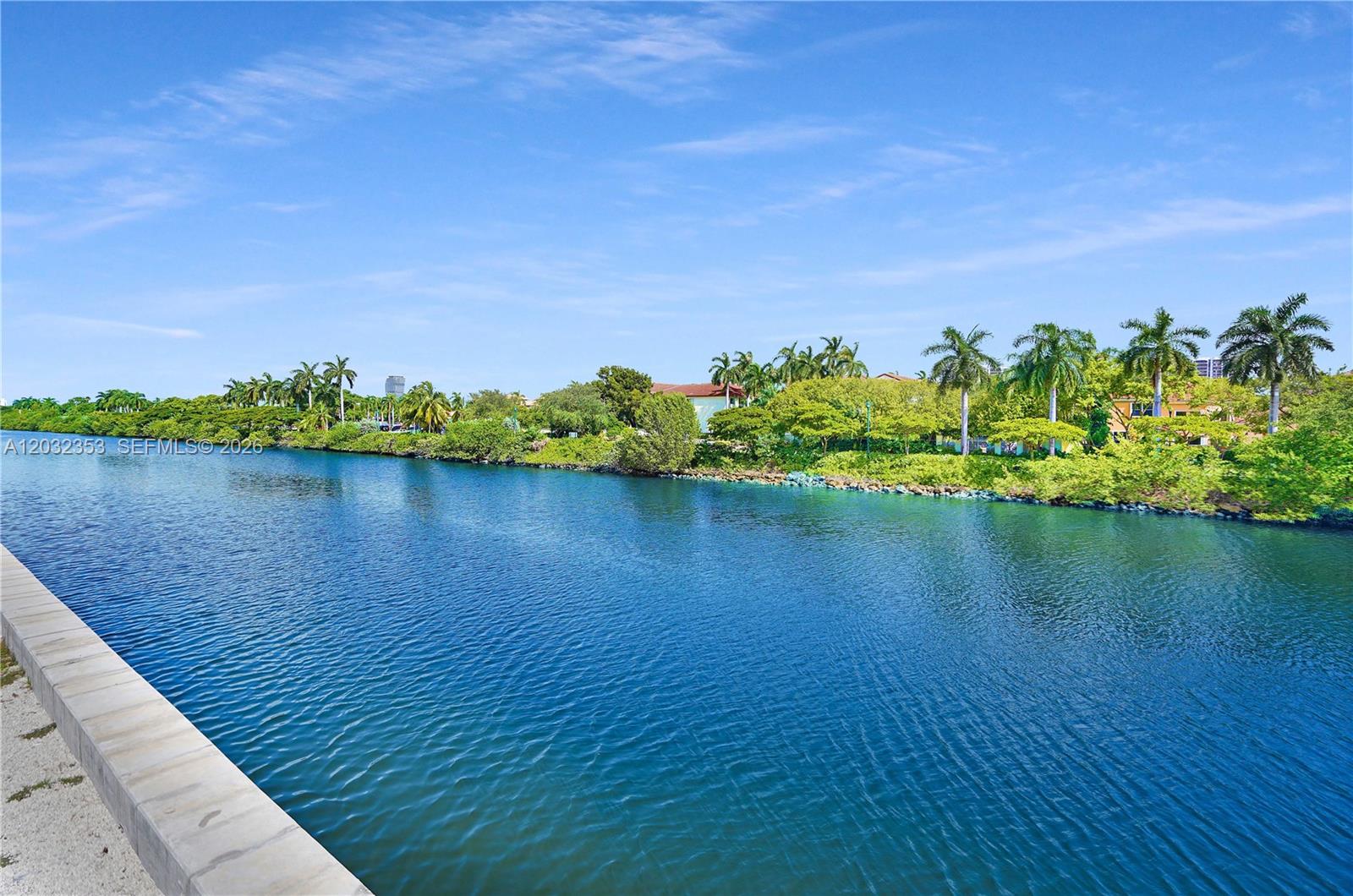 3625 N Country Club Dr # 603