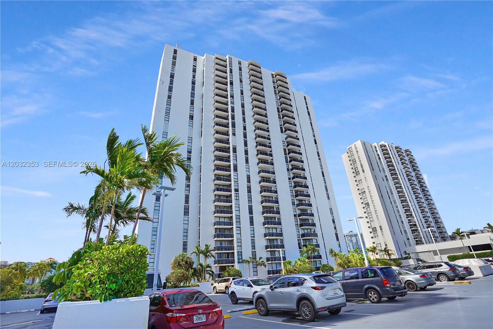 3625 N Country Club Dr # 603