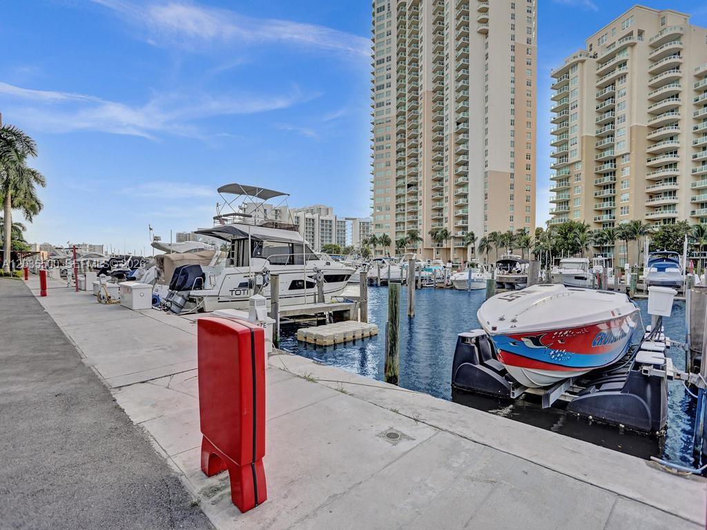 3370 Hidden Bay Dr # 2107