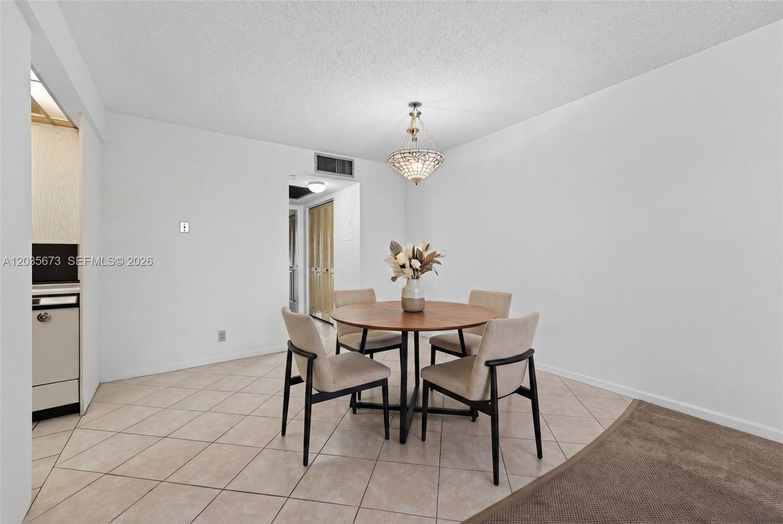 2401 Antigua Cir # E3