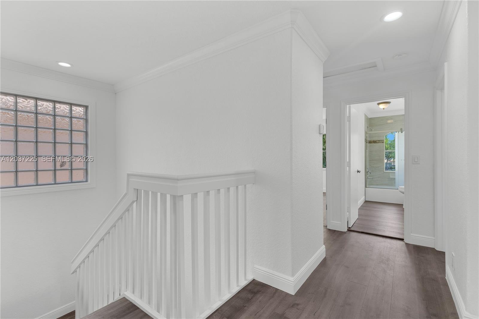 4331 Lake Tahoe Cir