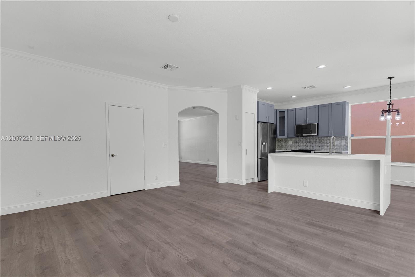 4331 Lake Tahoe Cir