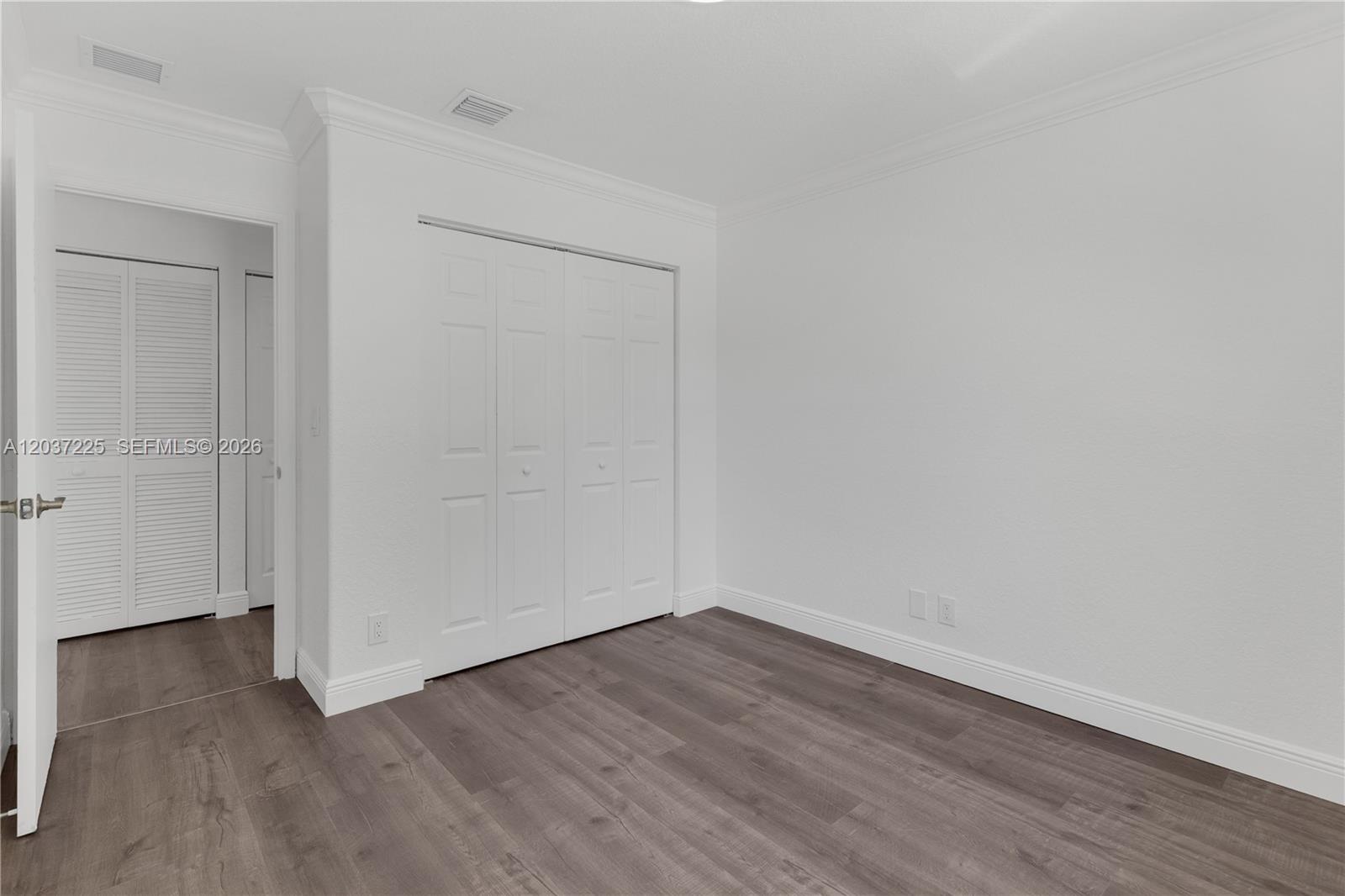 4331 Lake Tahoe Cir
