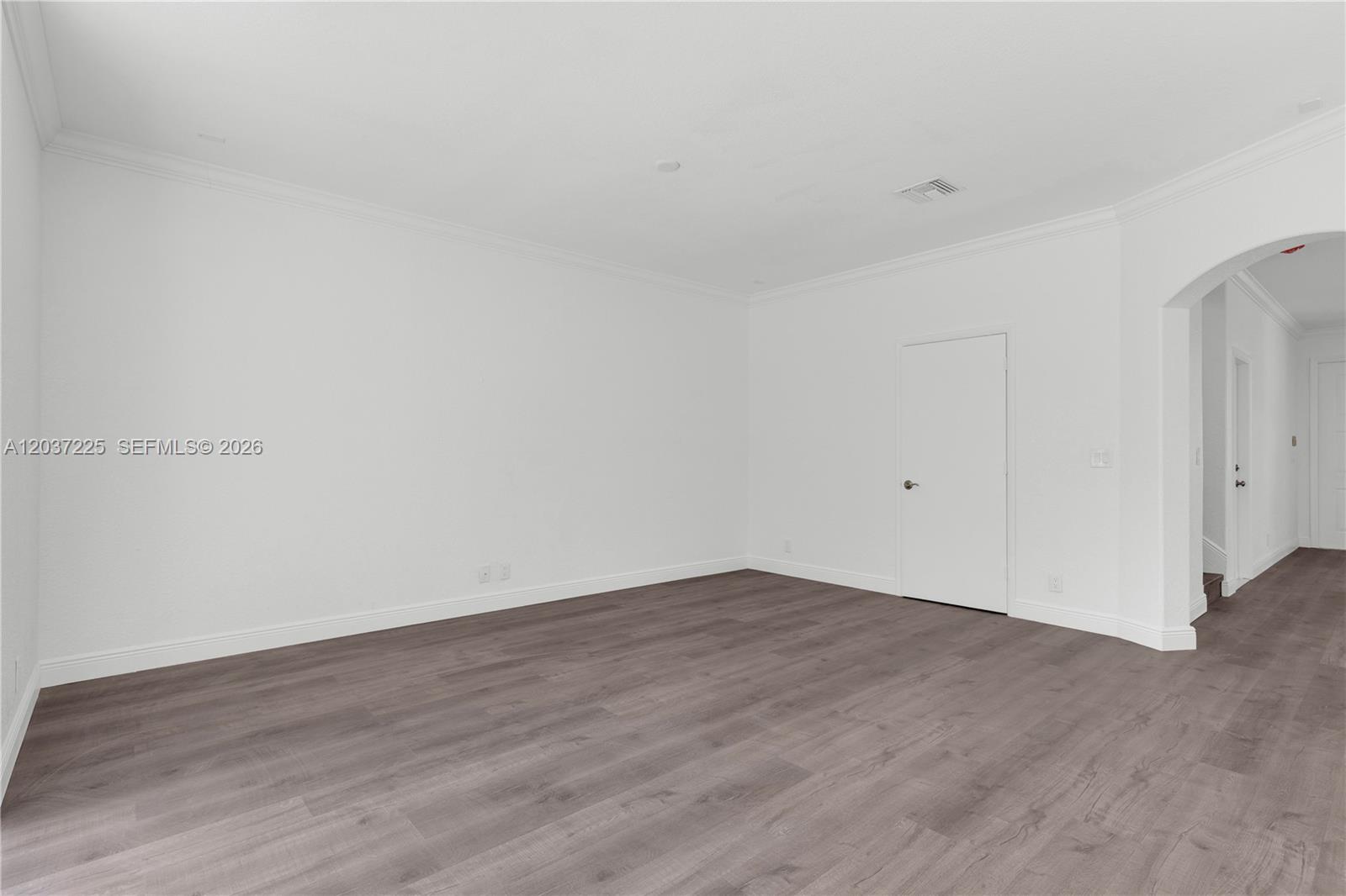 4331 Lake Tahoe Cir