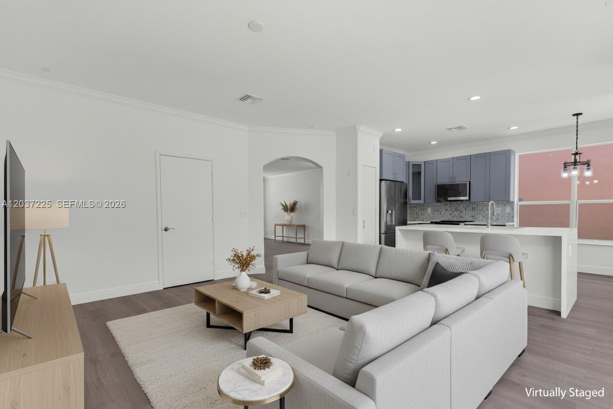 4331 Lake Tahoe Cir
