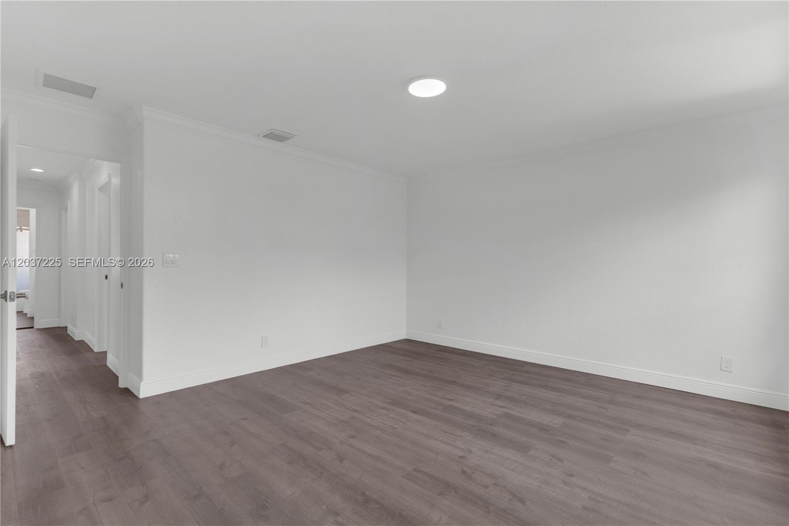 4331 Lake Tahoe Cir