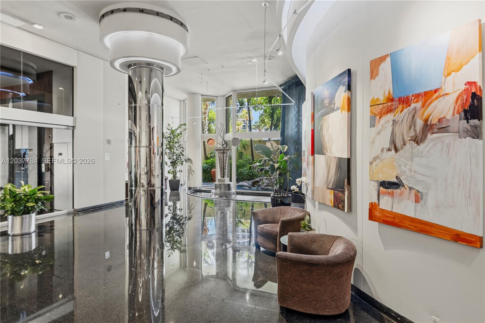 20191 E Country Club Dr # 803