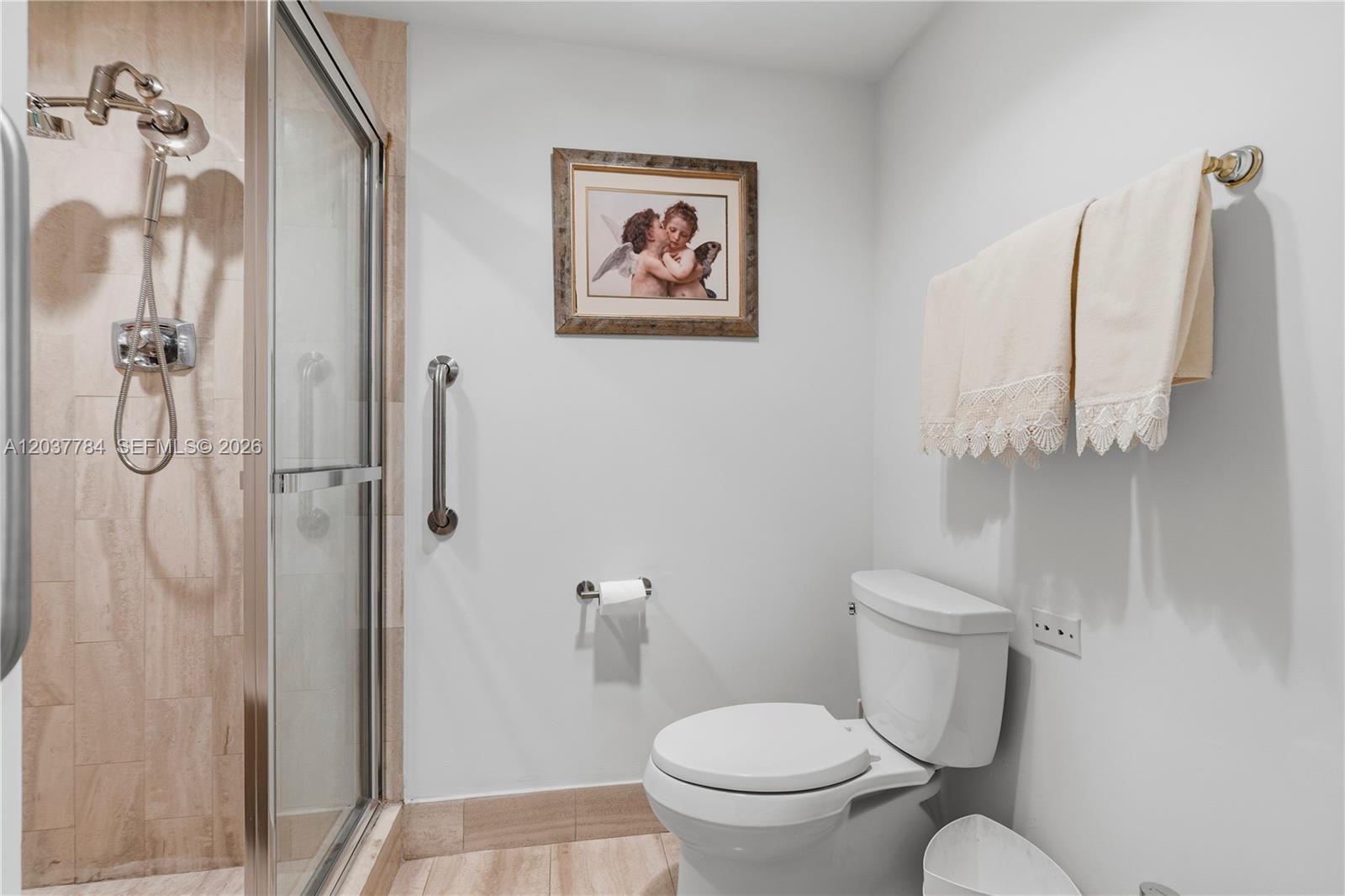 20191 E Country Club Dr # 803