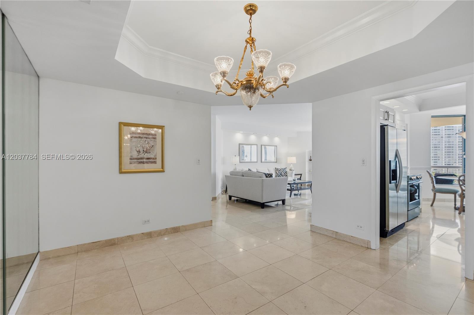 20191 E Country Club Dr # 803
