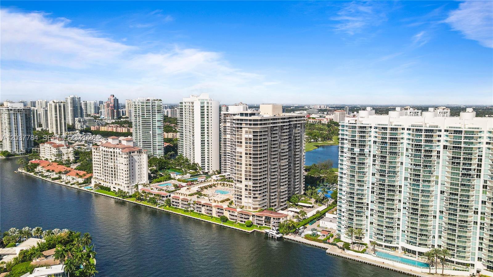 20191 E Country Club Dr # 803