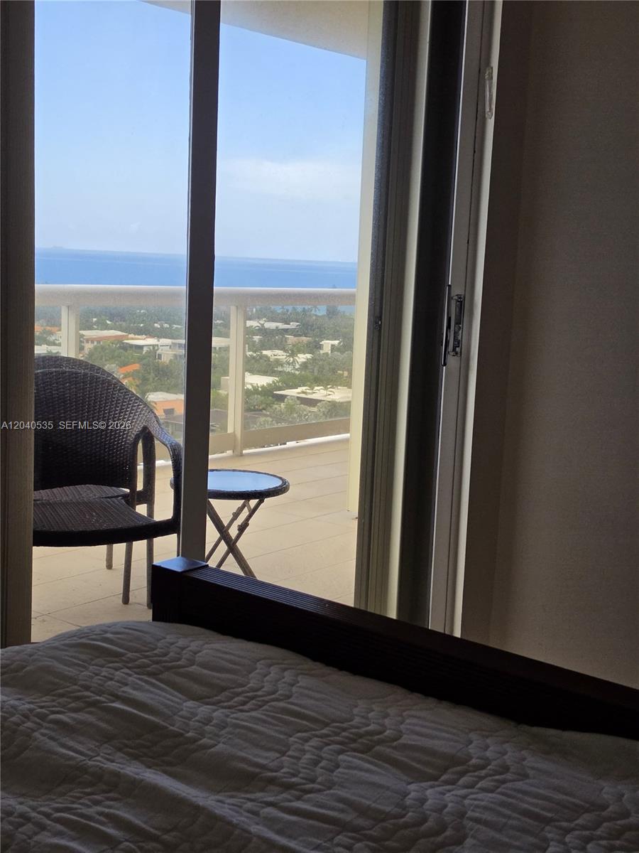 20191 E Country Club Dr # 1805
