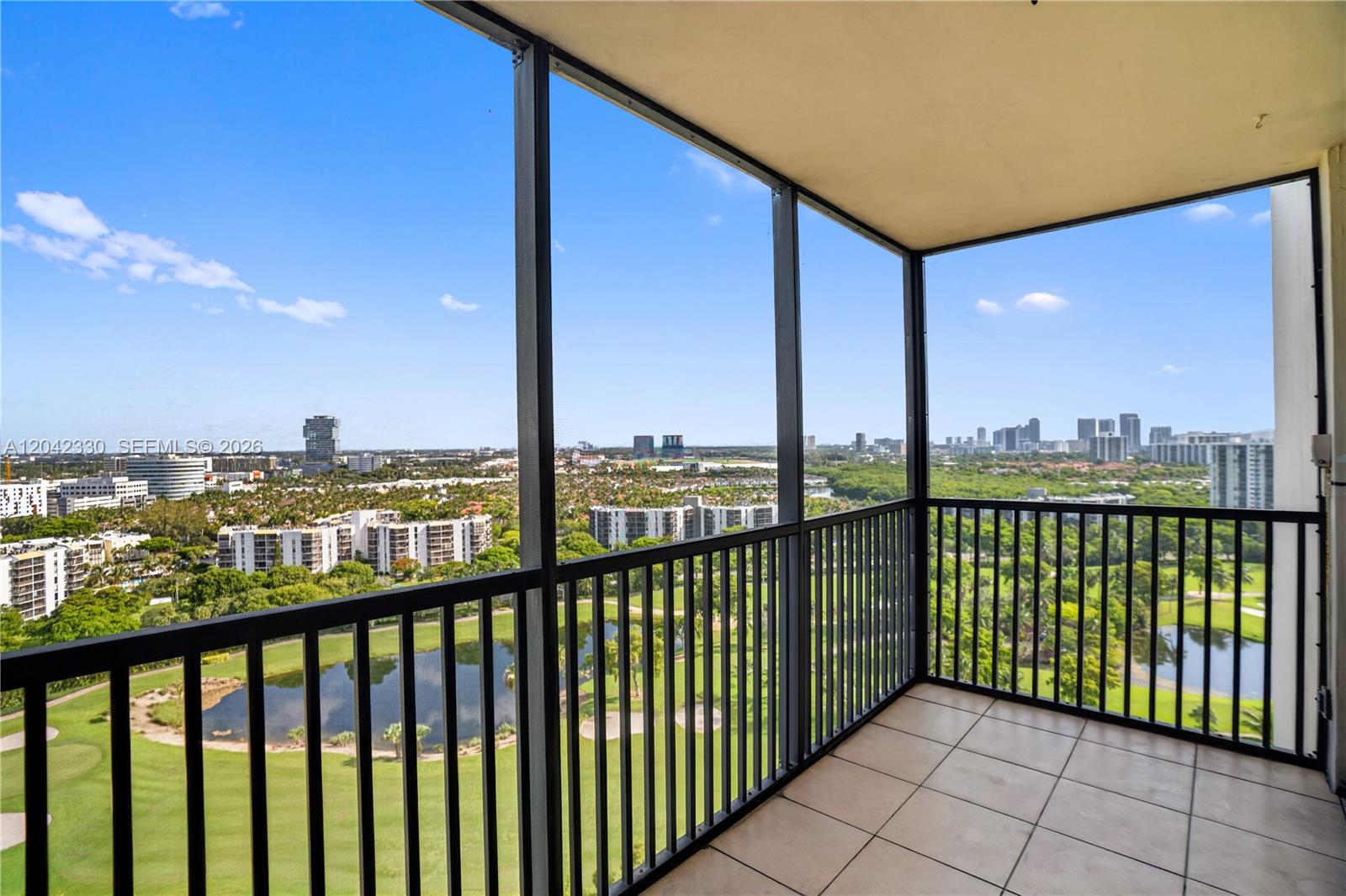 20301 W Country Club Dr # 2122