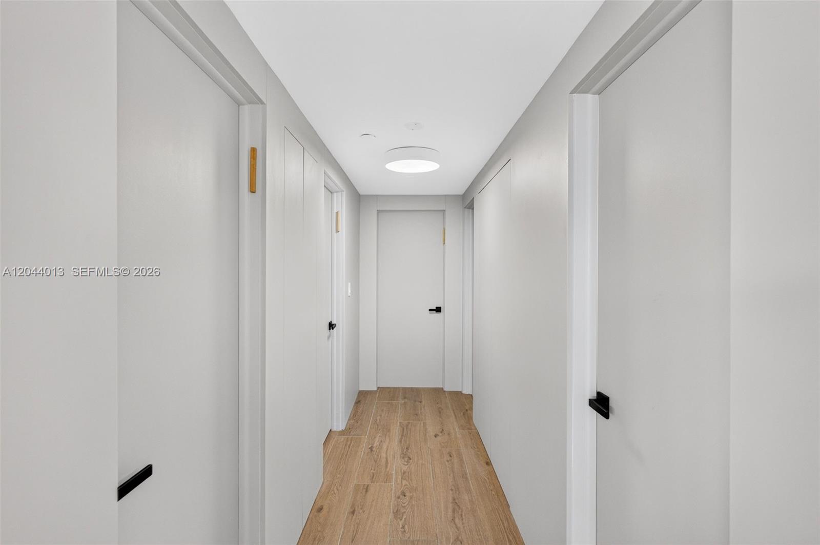 20281 E Country Club Dr # 407