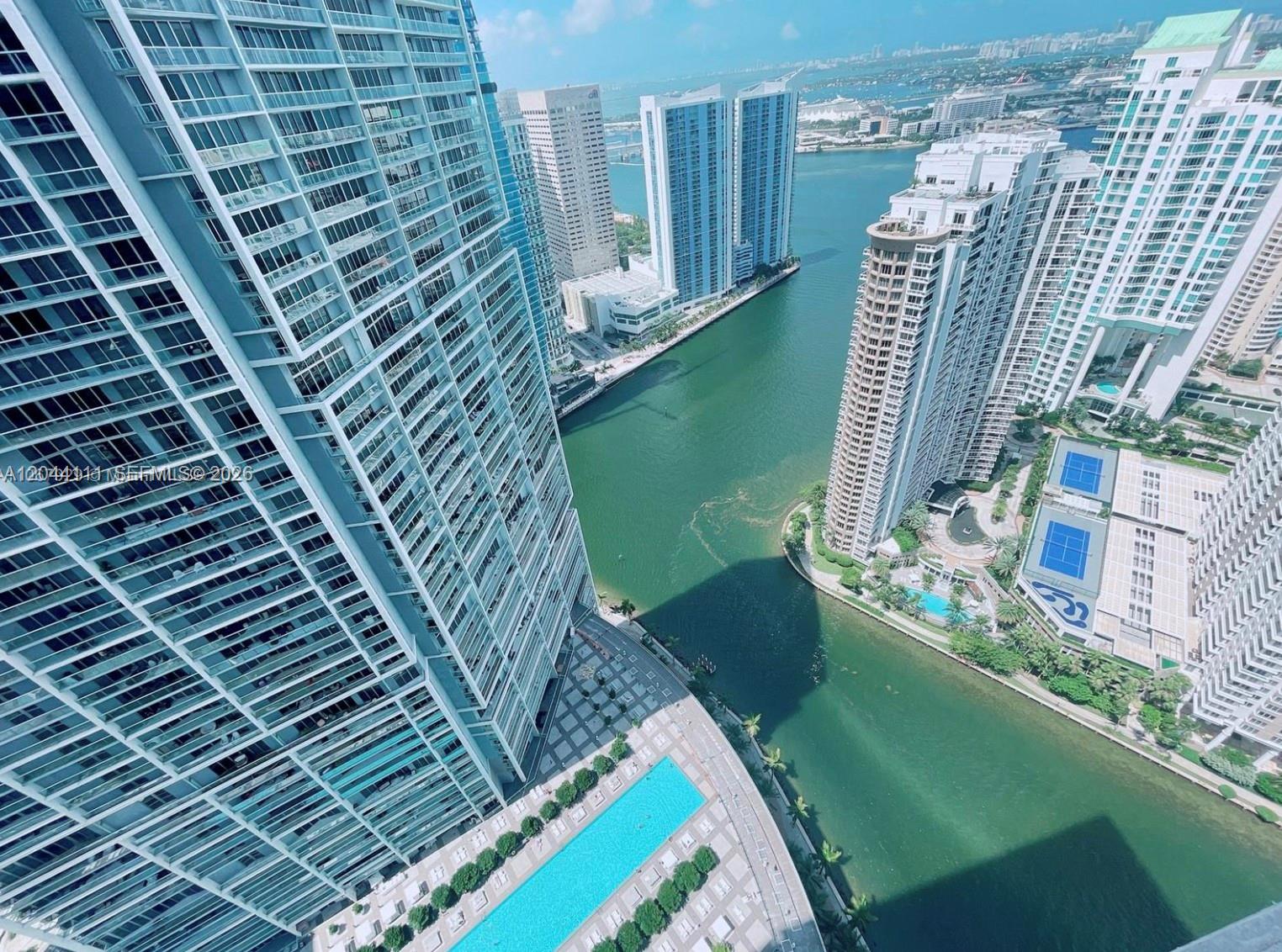 495 Brickell Ave # 4804