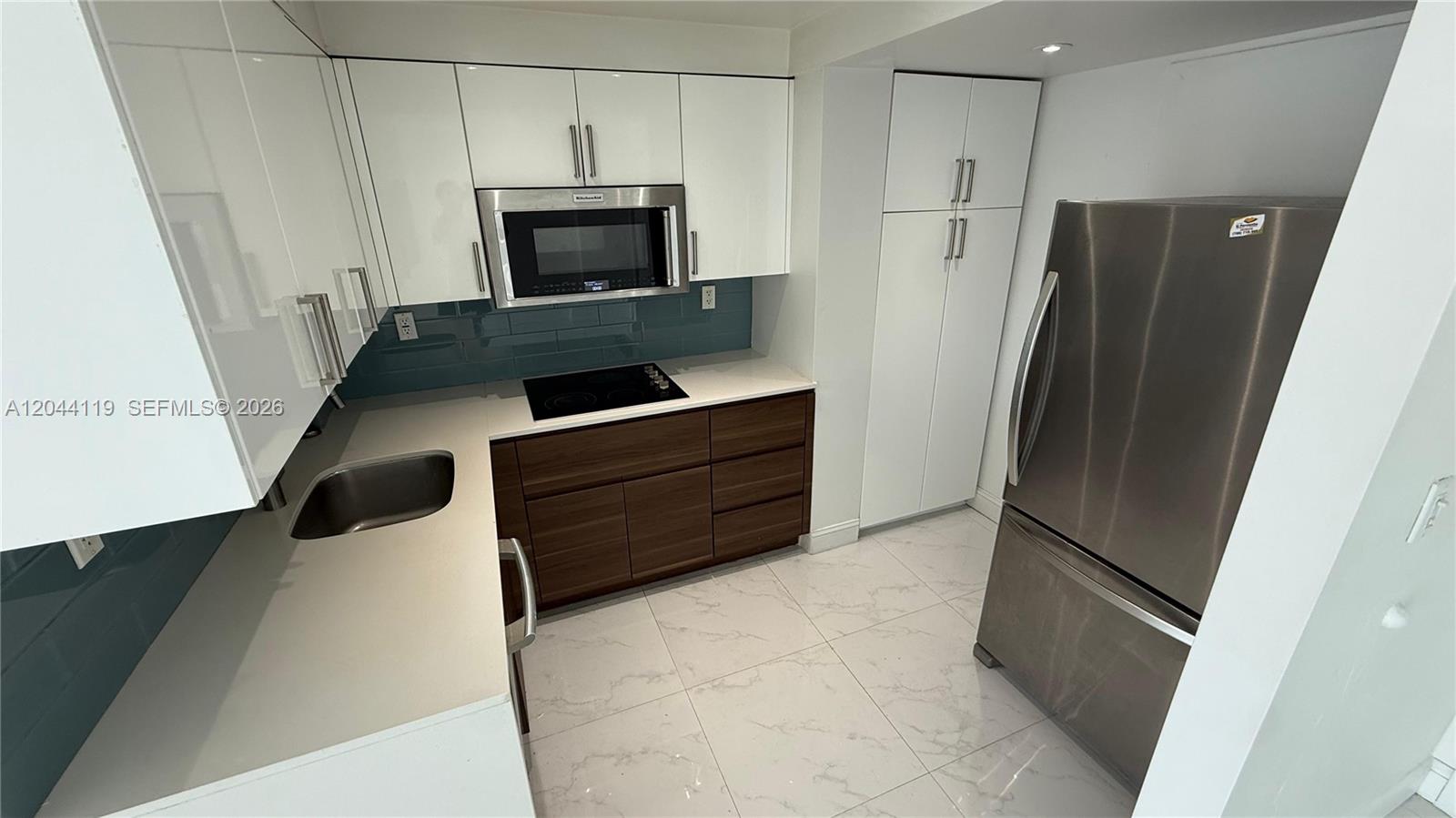 1345 Lincoln Rd # 1003