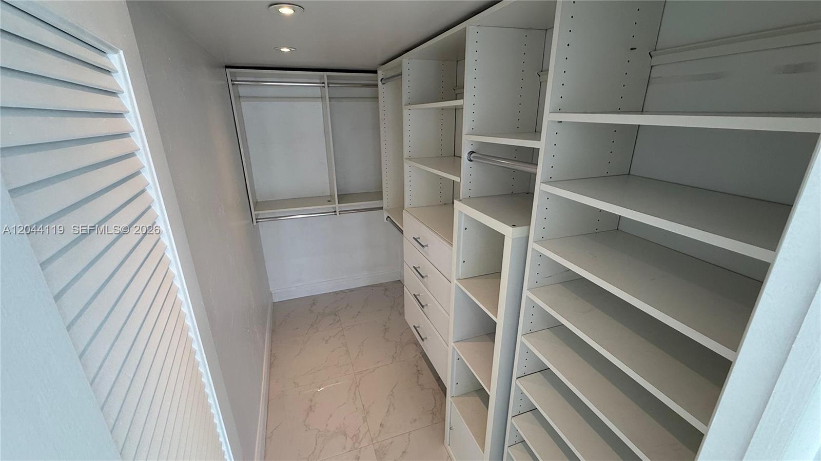 1345 Lincoln Rd # 1003