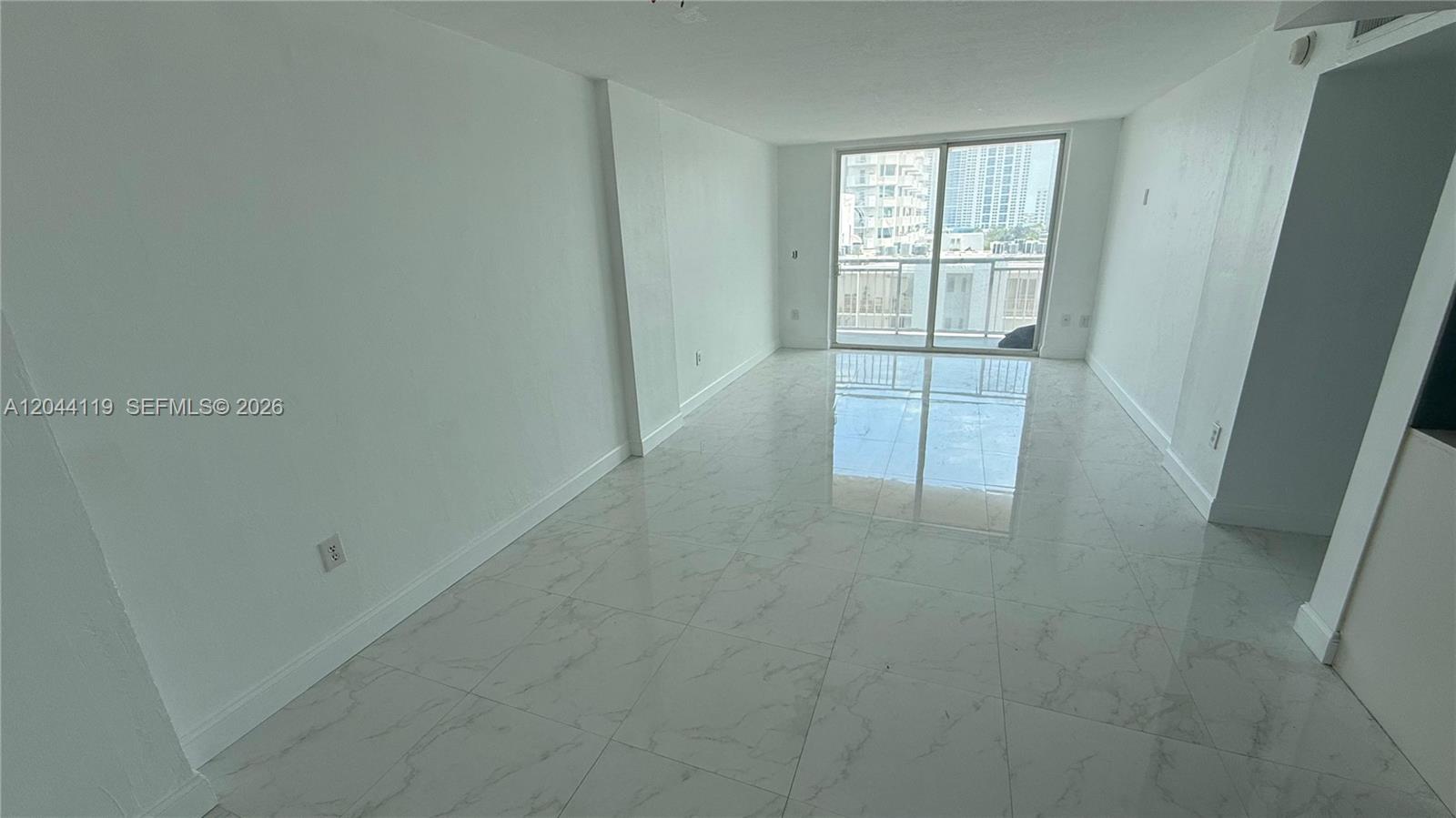 1345 Lincoln Rd # 1003