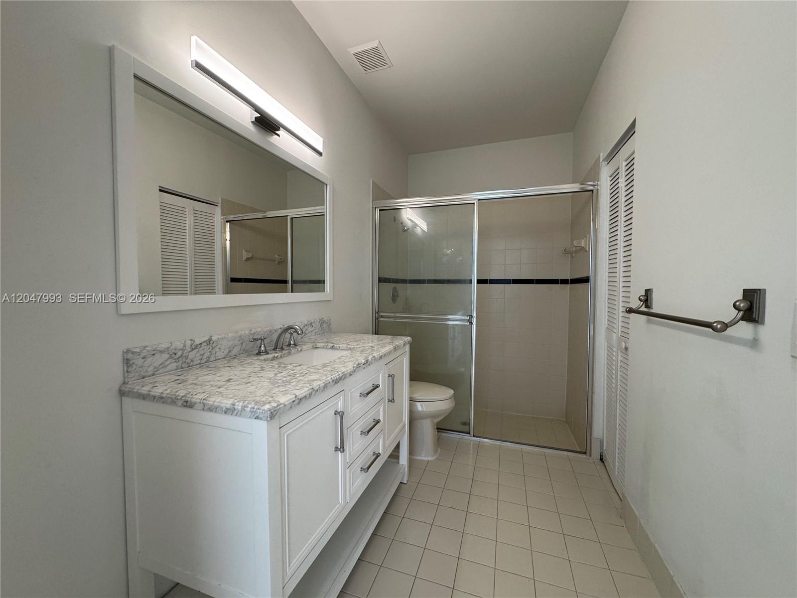 1595 Seagrape Way Unit: -