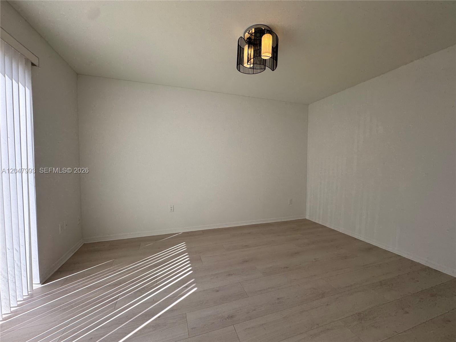 1595 Seagrape Way Unit: -