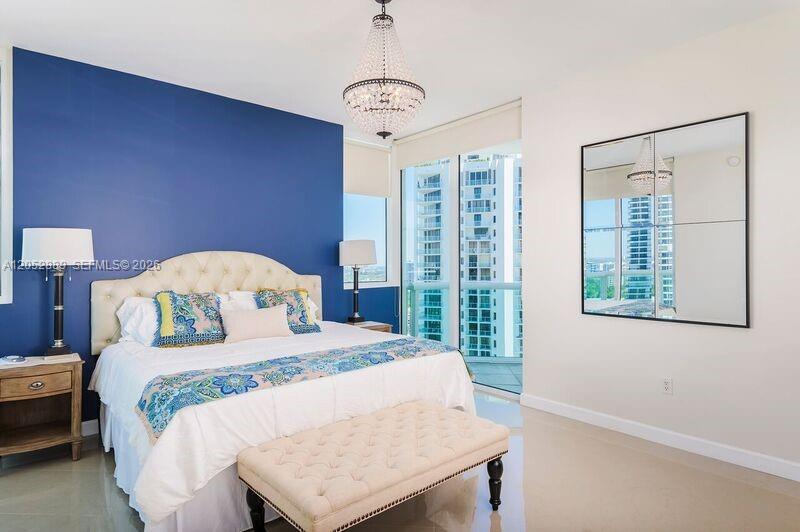 19400 Turnberry Way Unit: PH221