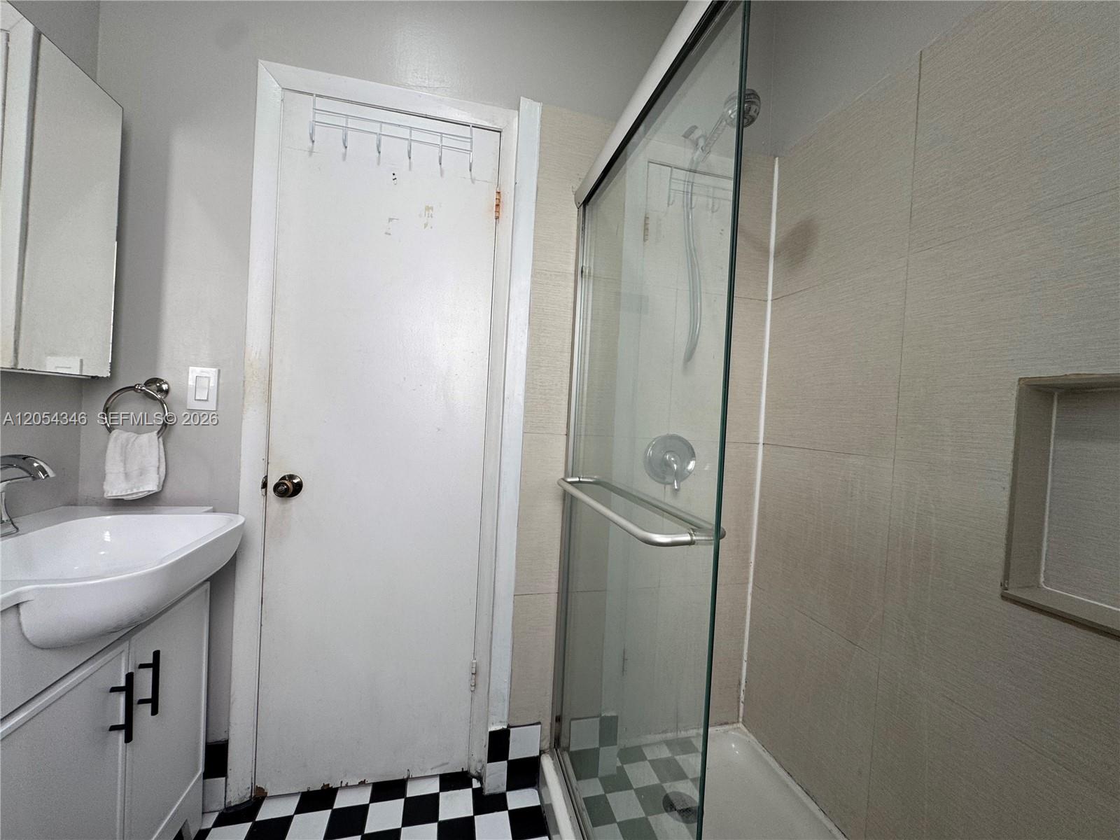 1525 Pennsylvania Ave # 19