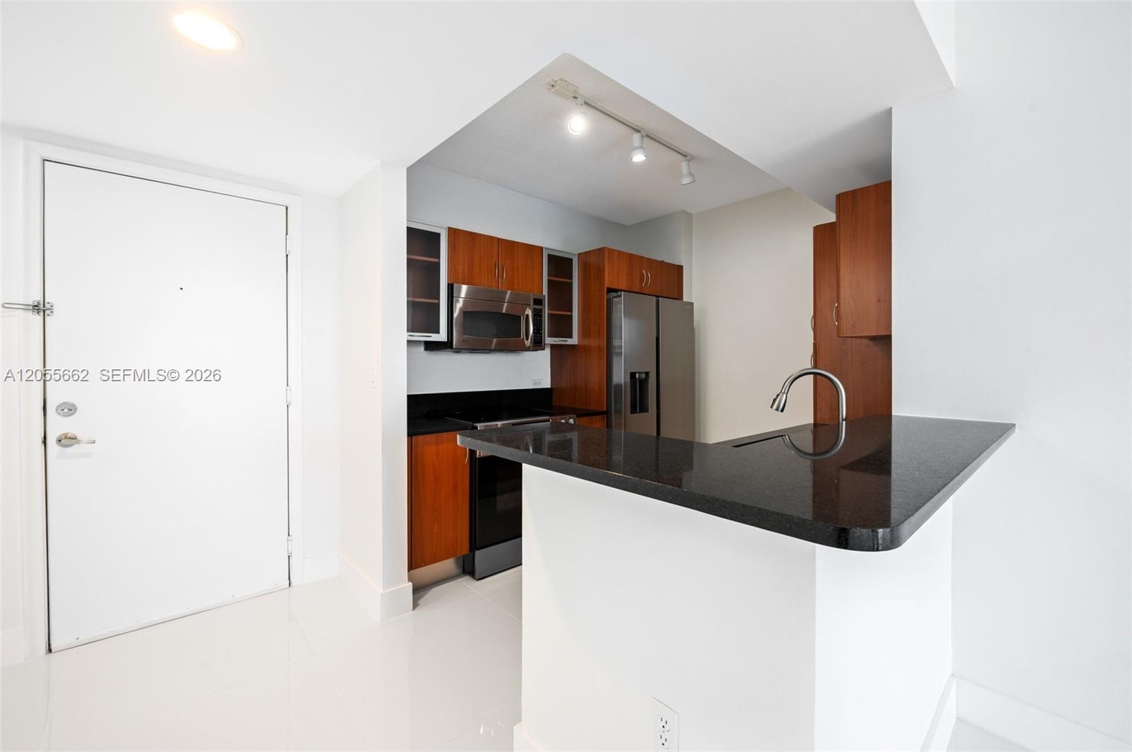 18800 NE 29th Ave # 708