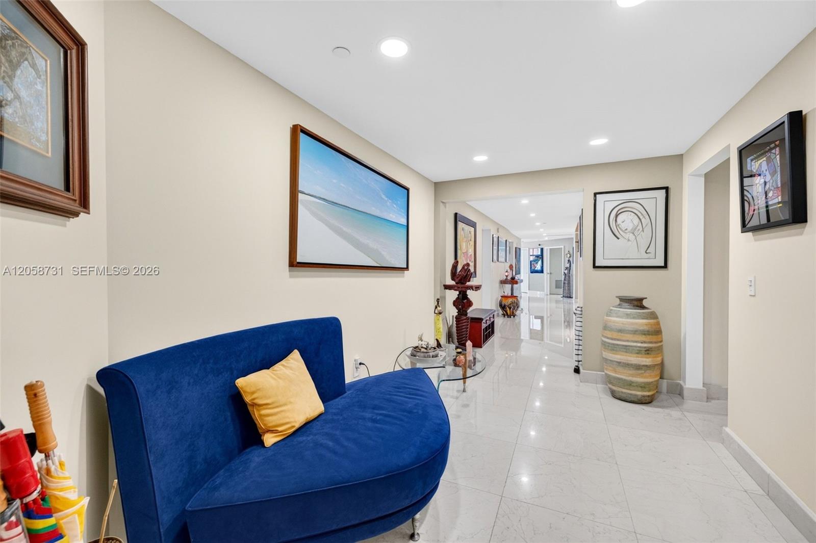 3330 NE 190th St Unit: UPH14