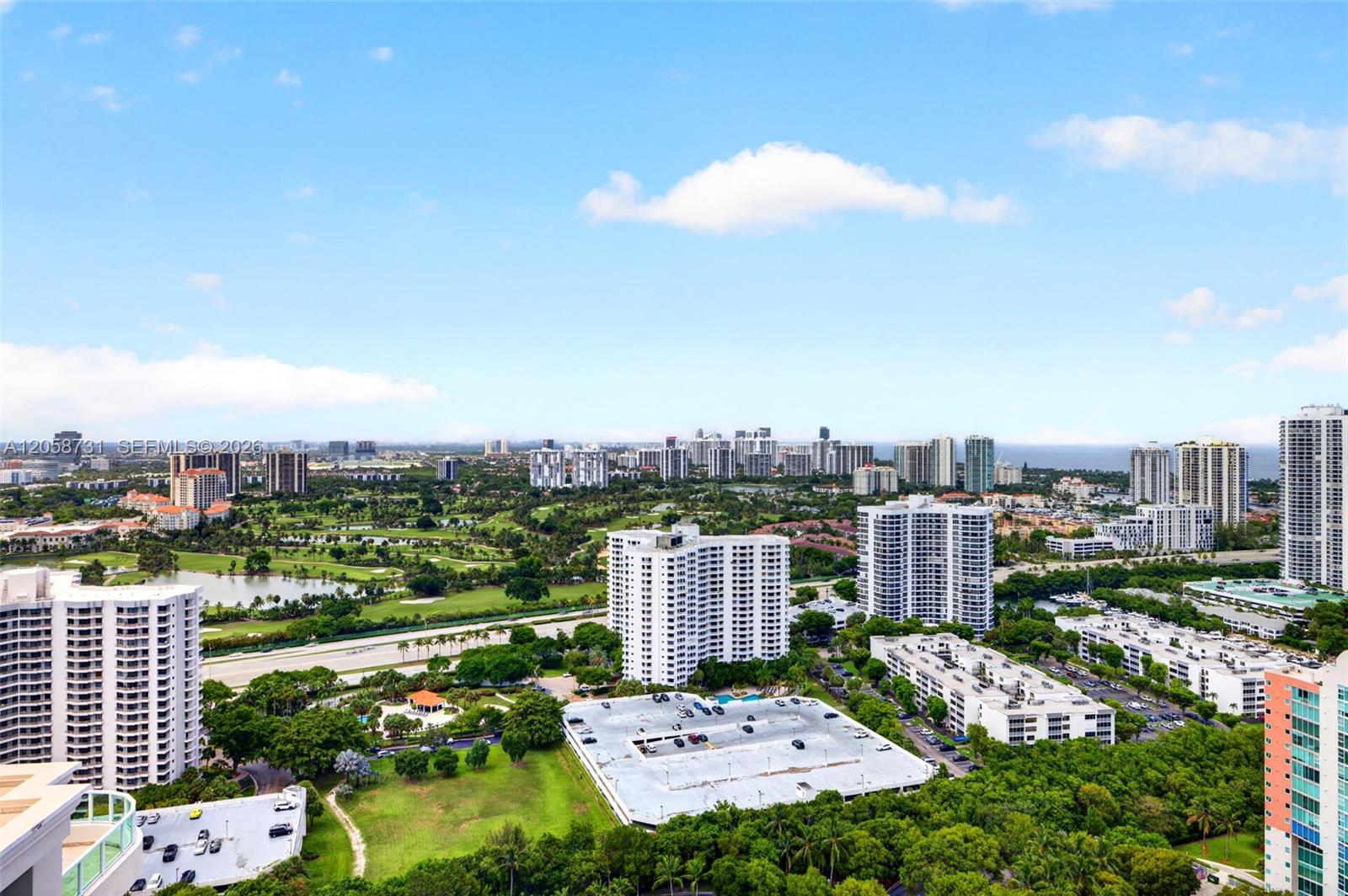 3330 NE 190th St Unit: UPH14