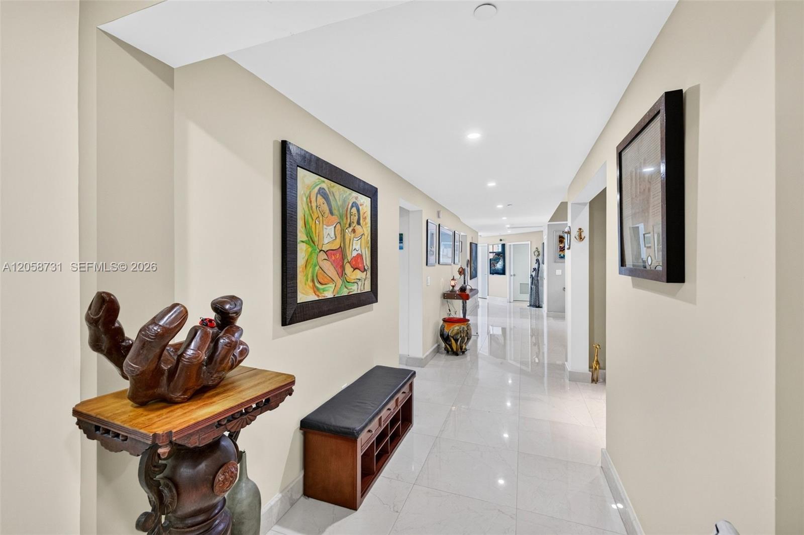 3330 NE 190th St Unit: UPH14