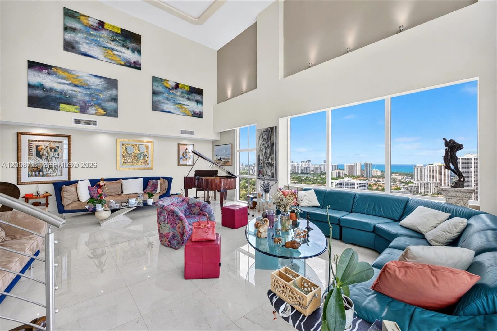 3330 NE 190th St Unit: UPH14