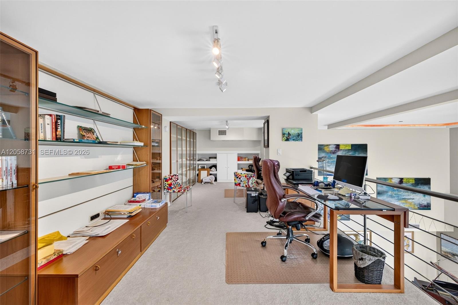 3330 NE 190th St Unit: UPH14