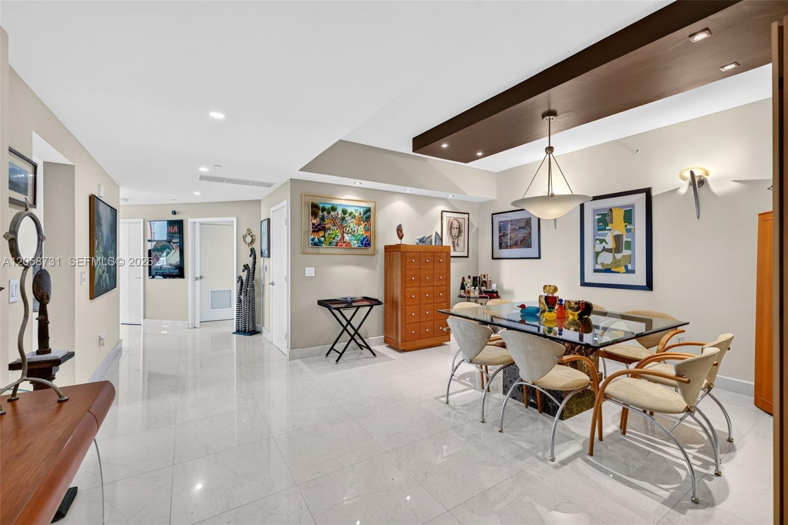 3330 NE 190th St Unit: UPH14