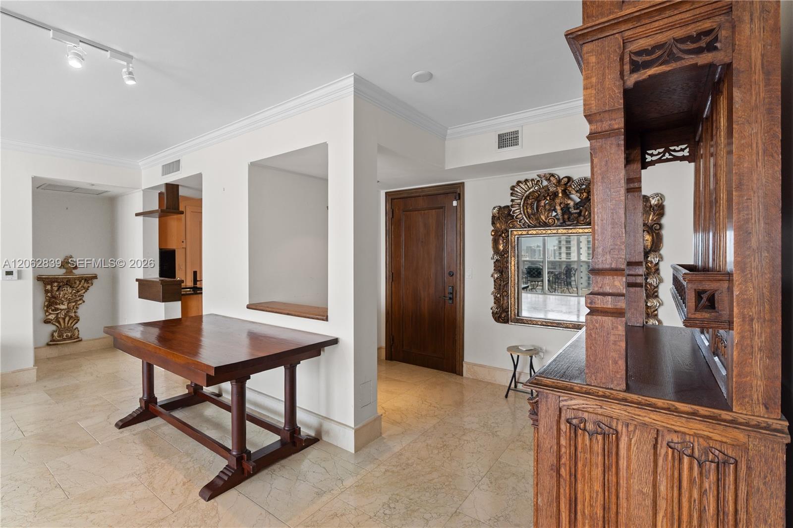 18911 Collins Ave # 2103