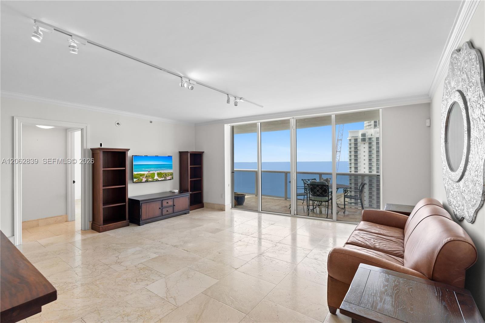 18911 Collins Ave # 2103